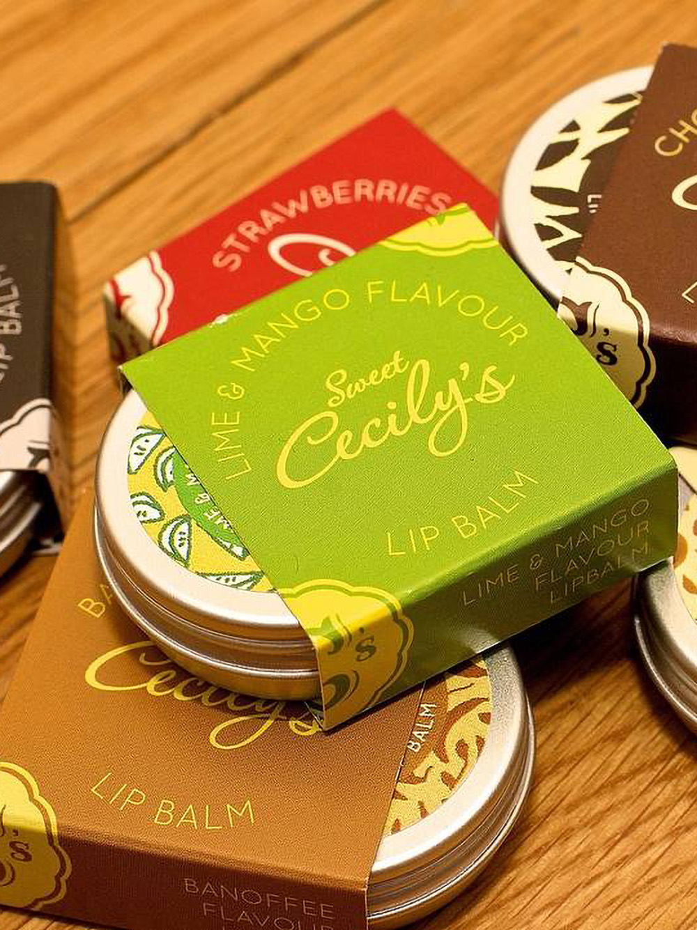 Wholesale custom lip balm boxes for cosmetic brands