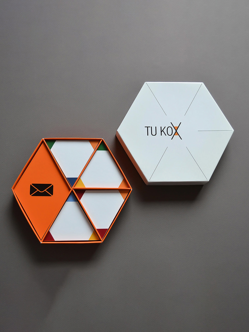 Rigid Hexagon Boxes