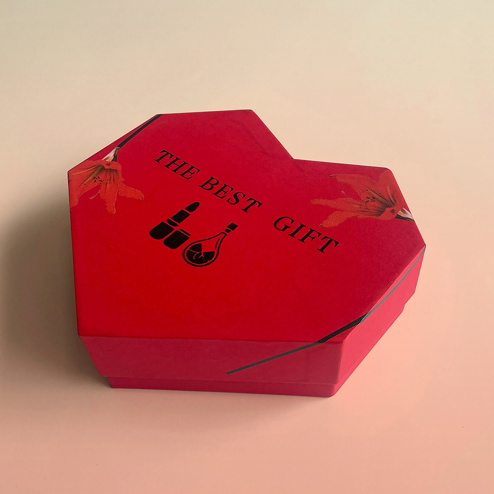 Rigid Shaped Boxes That Turn an Unusual Product Into a Design Advantage