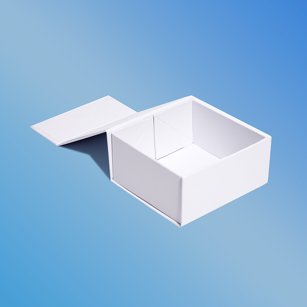 Retail and Gift Brands Across the USA Choose Hale Path Packaging for Collapsible Rigid Boxes