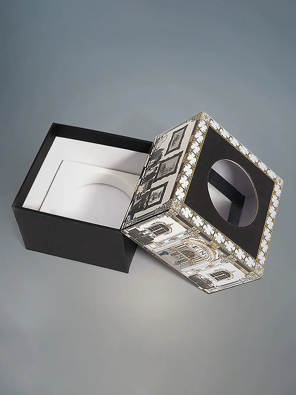 Custom candle boxes with window wholesale in the UK