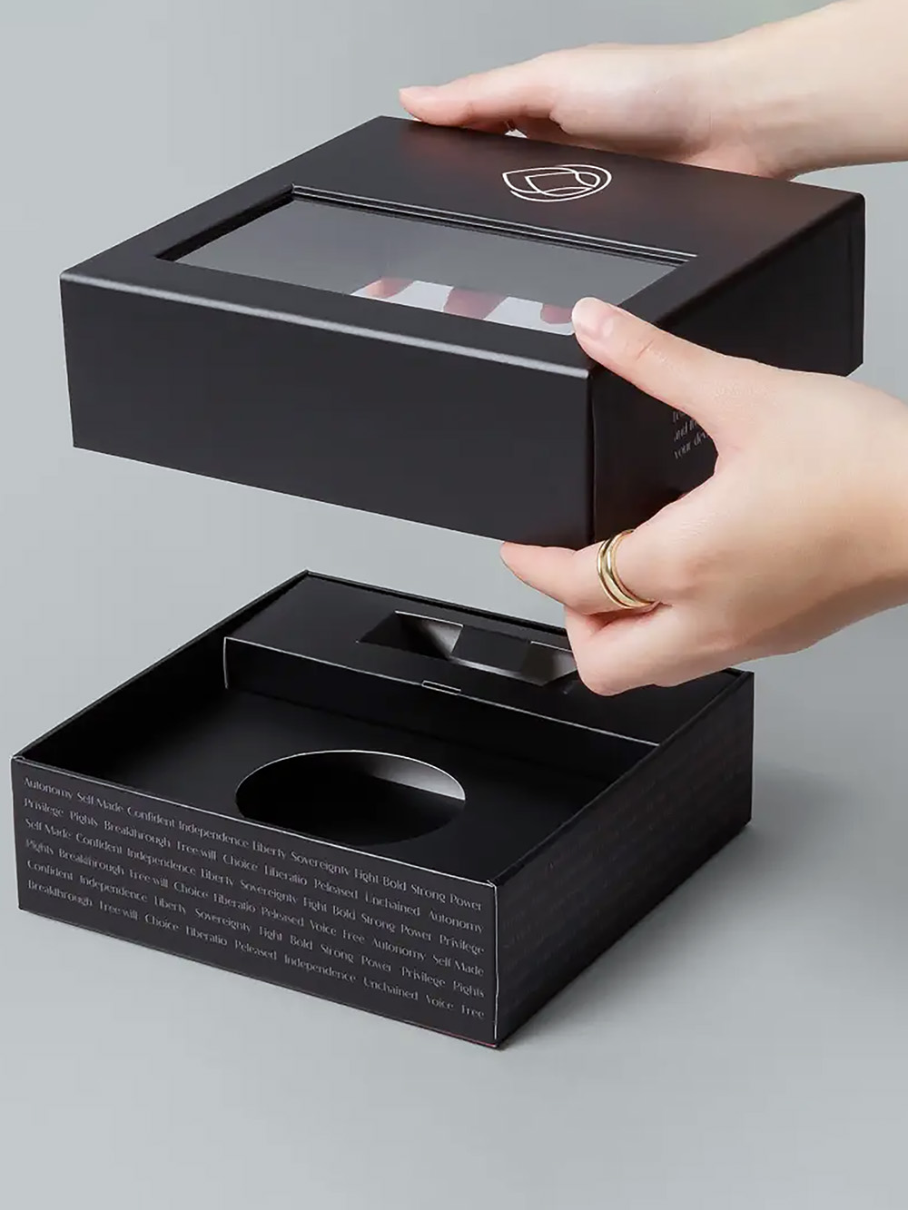 Rigid Boxes with Inserts