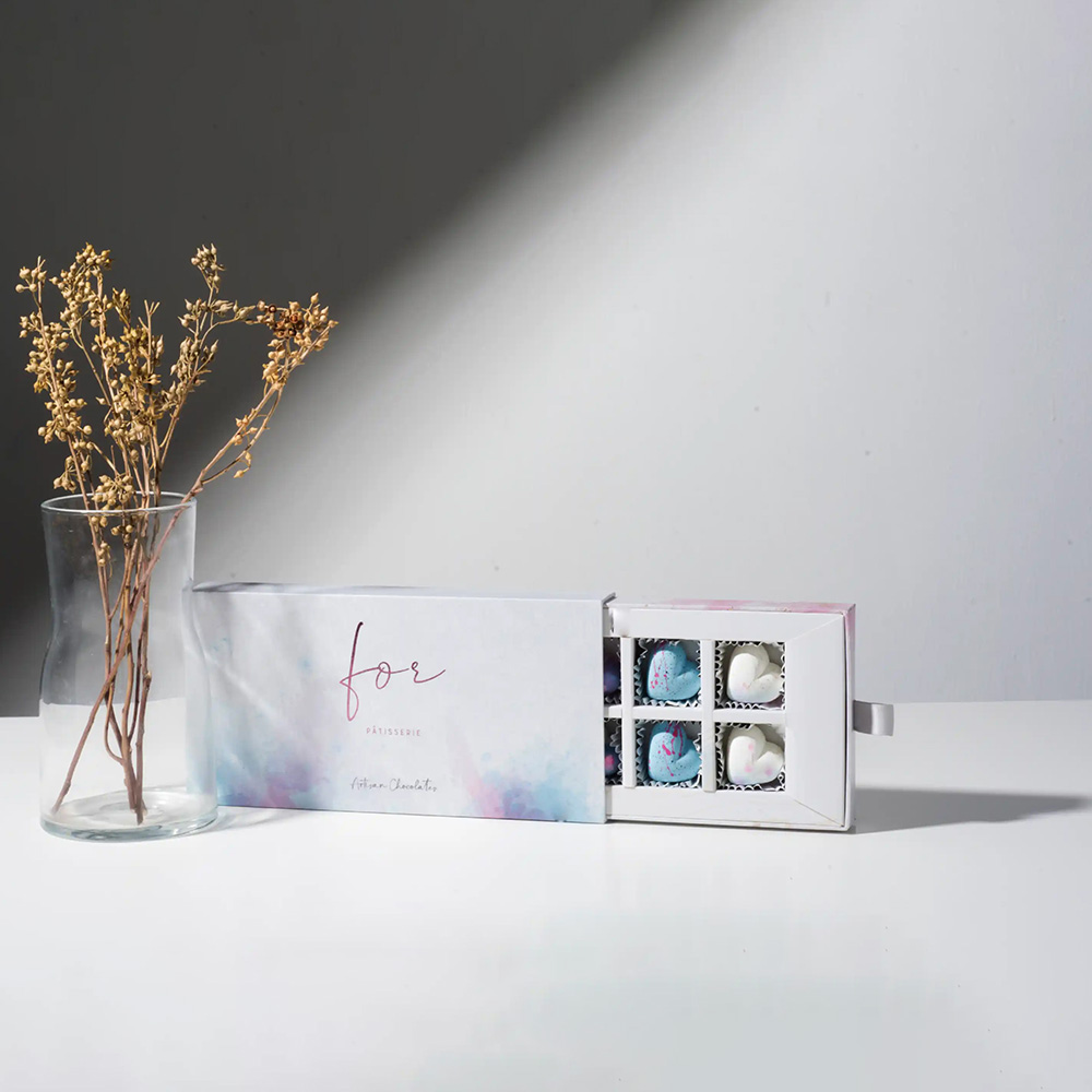 Why Loose Ribbon Boxes Undercut the Whole Point